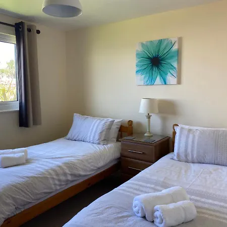Holiday home Copthorne - *