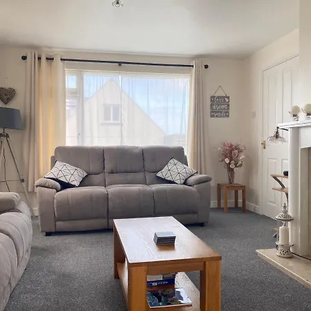 Holiday home Copthorne - *